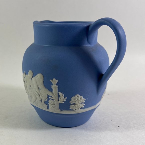 Wedgwood Jasperware Pottery Miniature Pitcher 2.5 inch blue - Picture 4 of 7